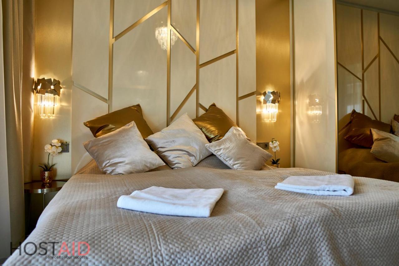 Azur Apartment - Hostaid Siófok Zewnętrze zdjęcie